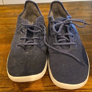 Men’s Allbirds wool runners, good condition